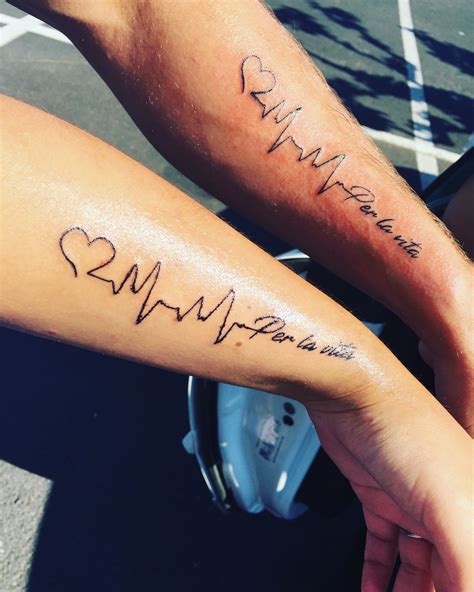 tatouage en.commun couple|Top 80+ des idées de tatouage de couple en commun